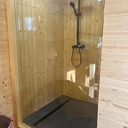 Campeggio Glamping - Maringotka U Tobika