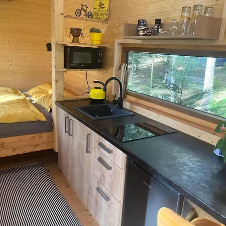 Glamping - Maringotka U Tobika Holany