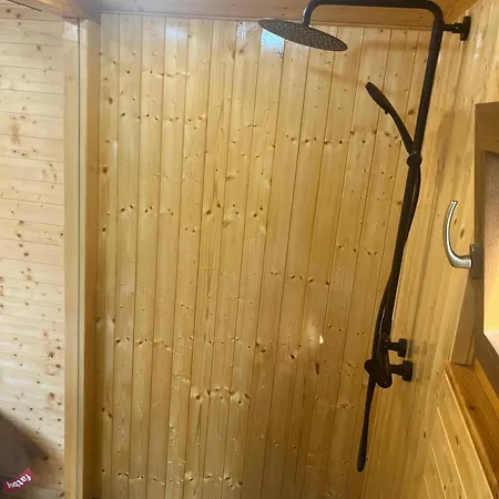 Glamping - Maringotka U Tobika Campeggio Holany