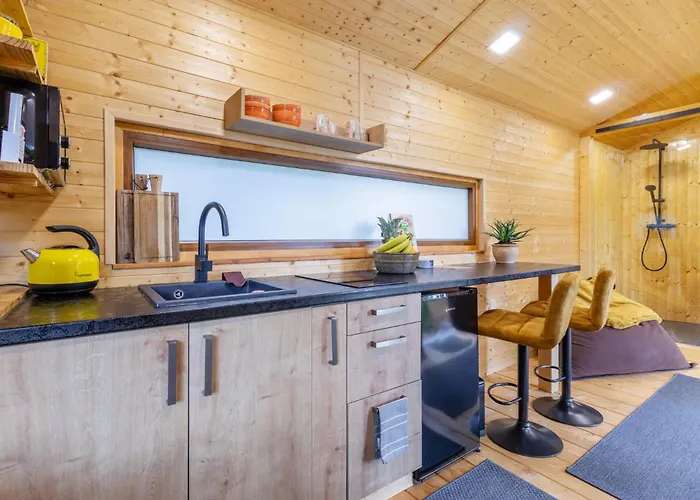 Glamping - Maringotka U Tobika