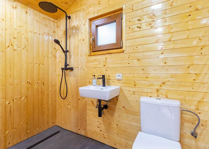캠프장 Glamping - Maringotka U Tobika